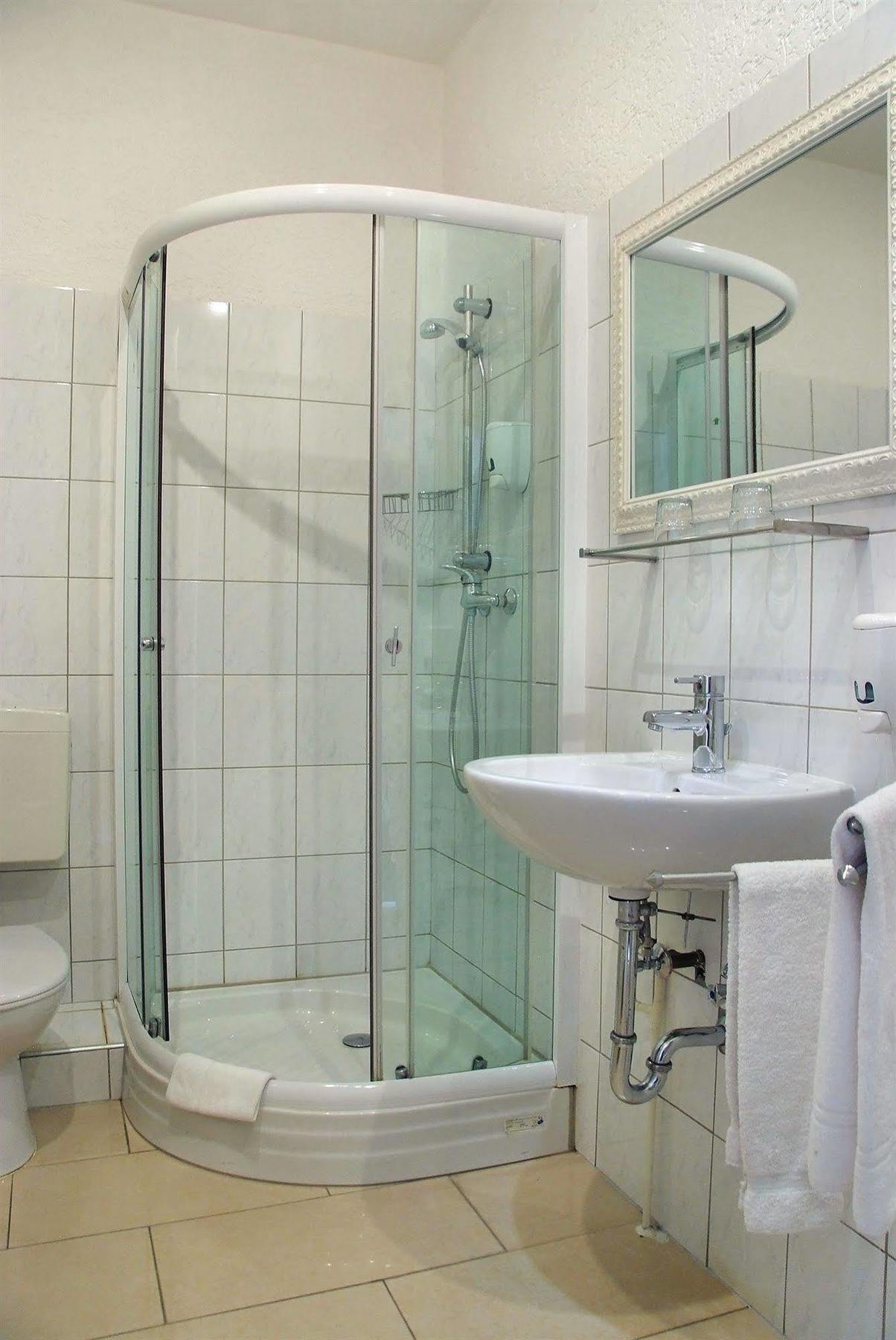 Hotel Monopol غيلسنكيرشن المظهر الخارجي الصورة